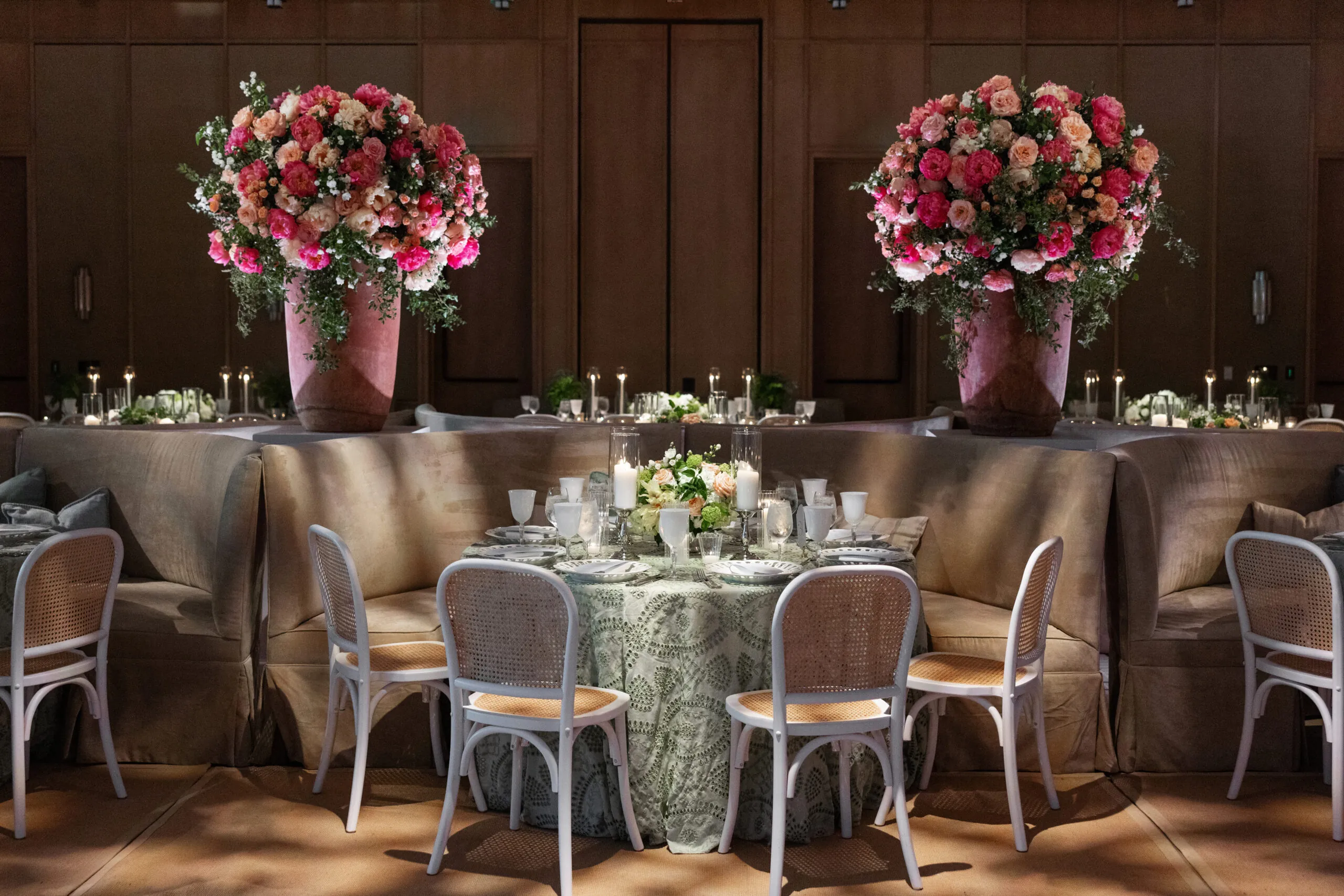 https://thecrescenthotelfortworth.com/wp-content/uploads/2025/06/sarahandkurtSNEAK_0039-scaled.jpg